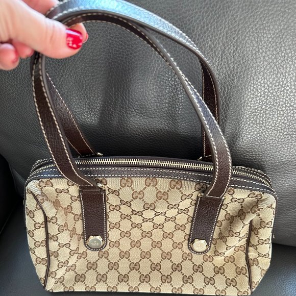 PREOWNED A++ Condition. Practically New Gucci GG Monogram Boston Handbag - Picture 1 of 16
